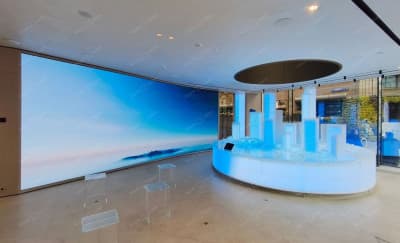 Светодиодная стена, офис продаж LEGENDA